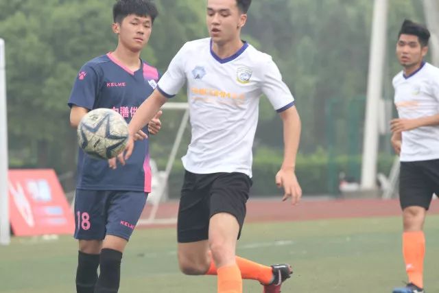 哈登或将降薪30万合同未正式签署 骑士薪资受限